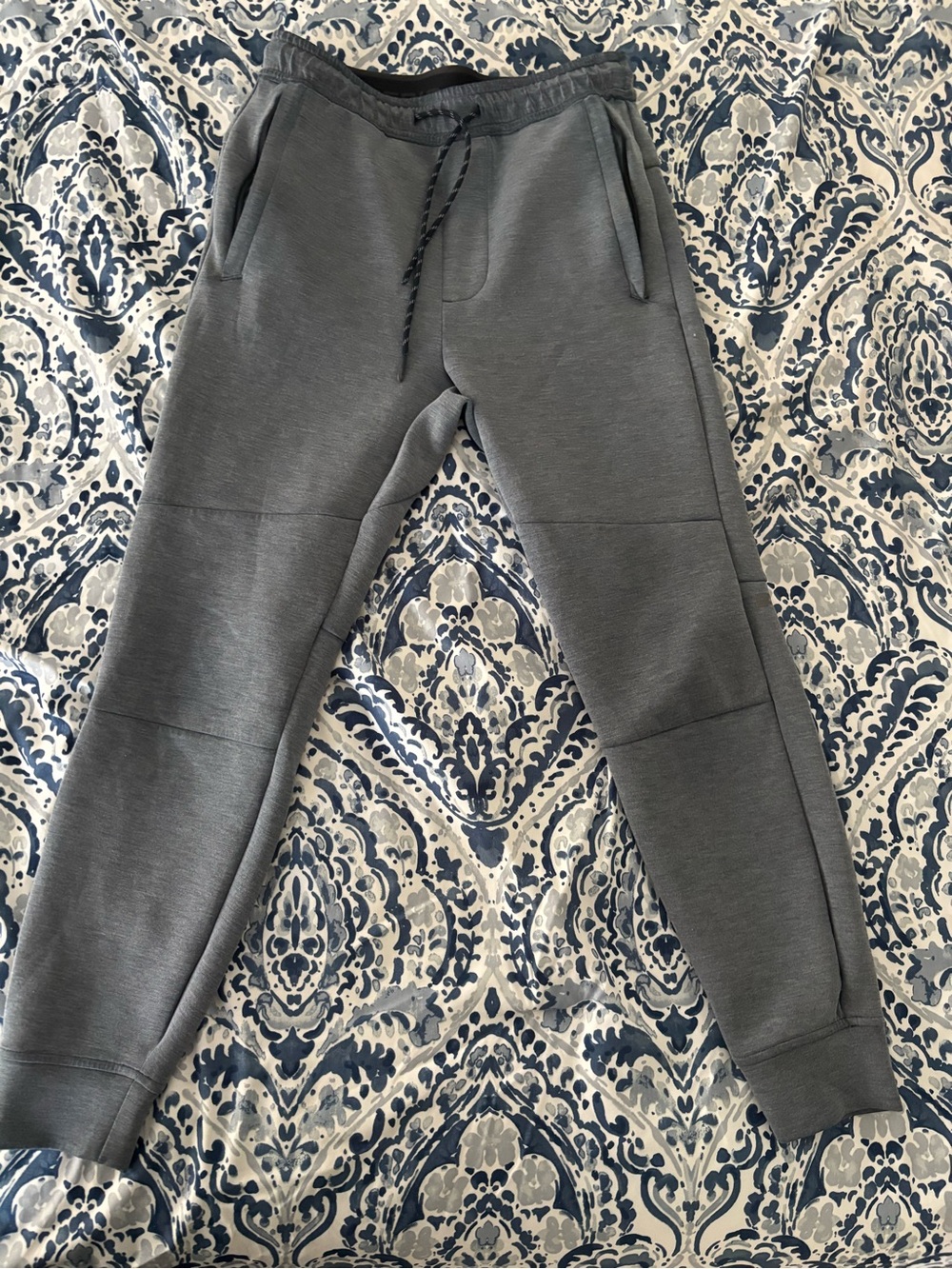 American Eagle Jogger Pants Lot - Blue and Light Gray - Picture 3 of 5